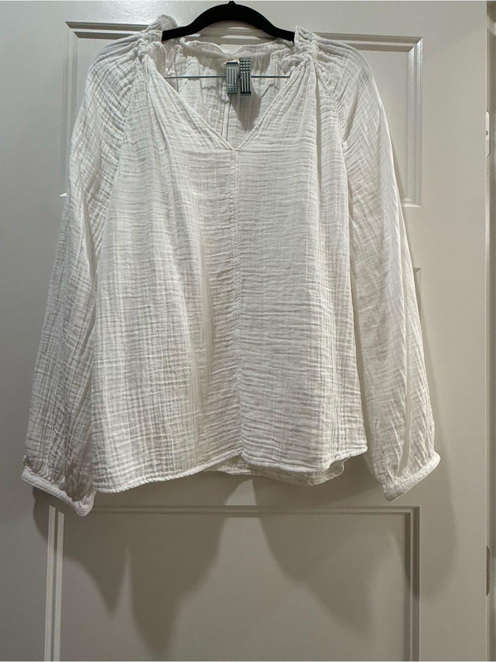 H&M White Gauze Peasant Blouse with V-Neck